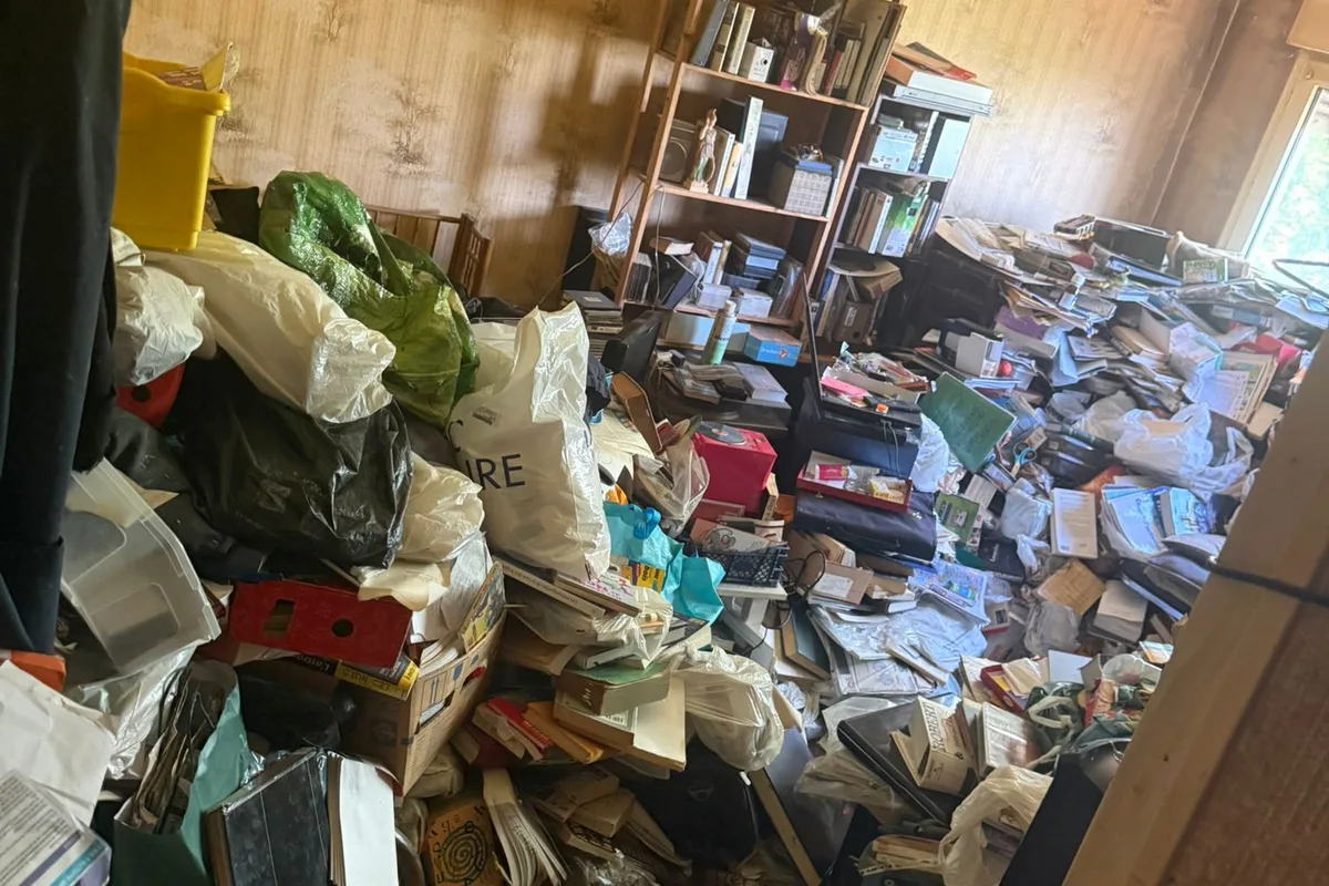 Salon en accumulation (syndrome de Diogène)